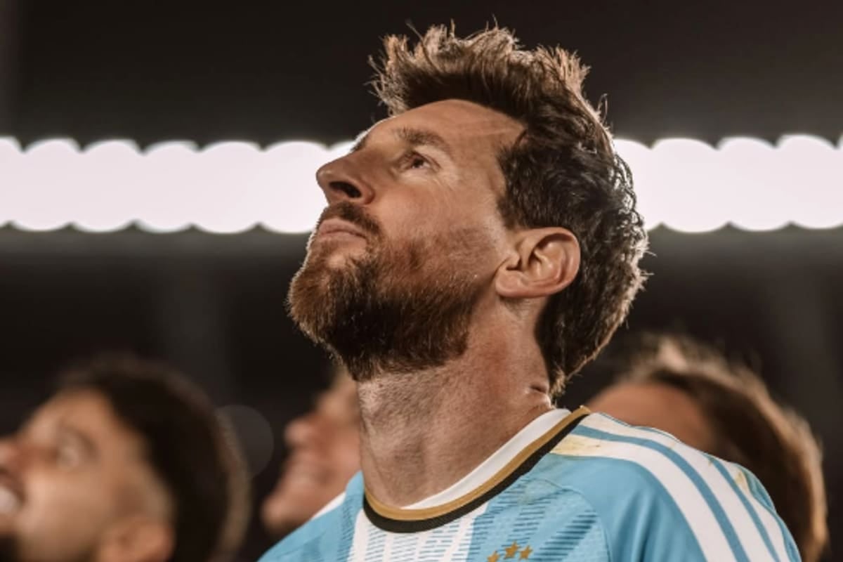 Messi se sacó la celeste y blanca con un gol y un gracias que se siente a flor de piel