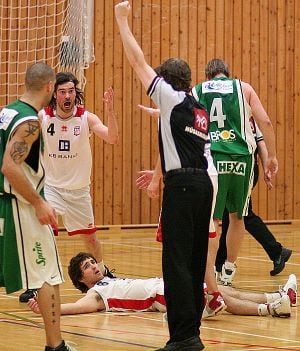 Instituto le ganó a Ferro en una batalla de más de 50 minutos y se quedó con una noche épica en Alta Córdoba