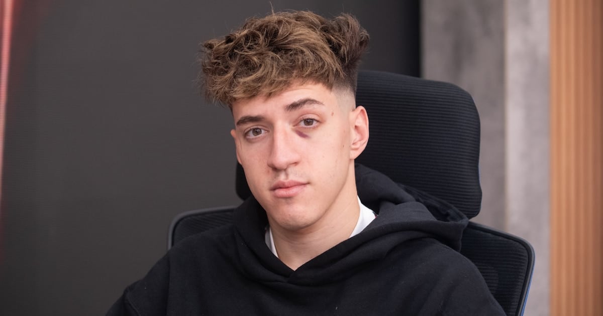 Baulo desembarca en la pantalla grande junto a Tinelli y aporta la mirada millennial a un panel de cinco generaciones