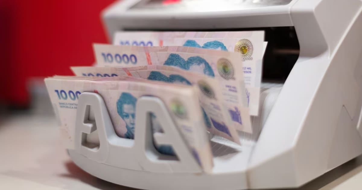 Deterioro de billetes: cuando el Banco Central obliga a los bancos a aceptar el canje, incluso sin ser cliente