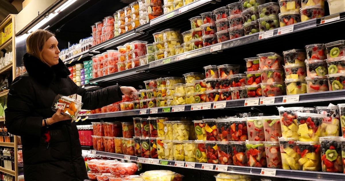 La inflación en Estados Unidos se aceleró al 3,7% interanual en septiembre, empujada por el alza de la nafta y los pasajes aéreos