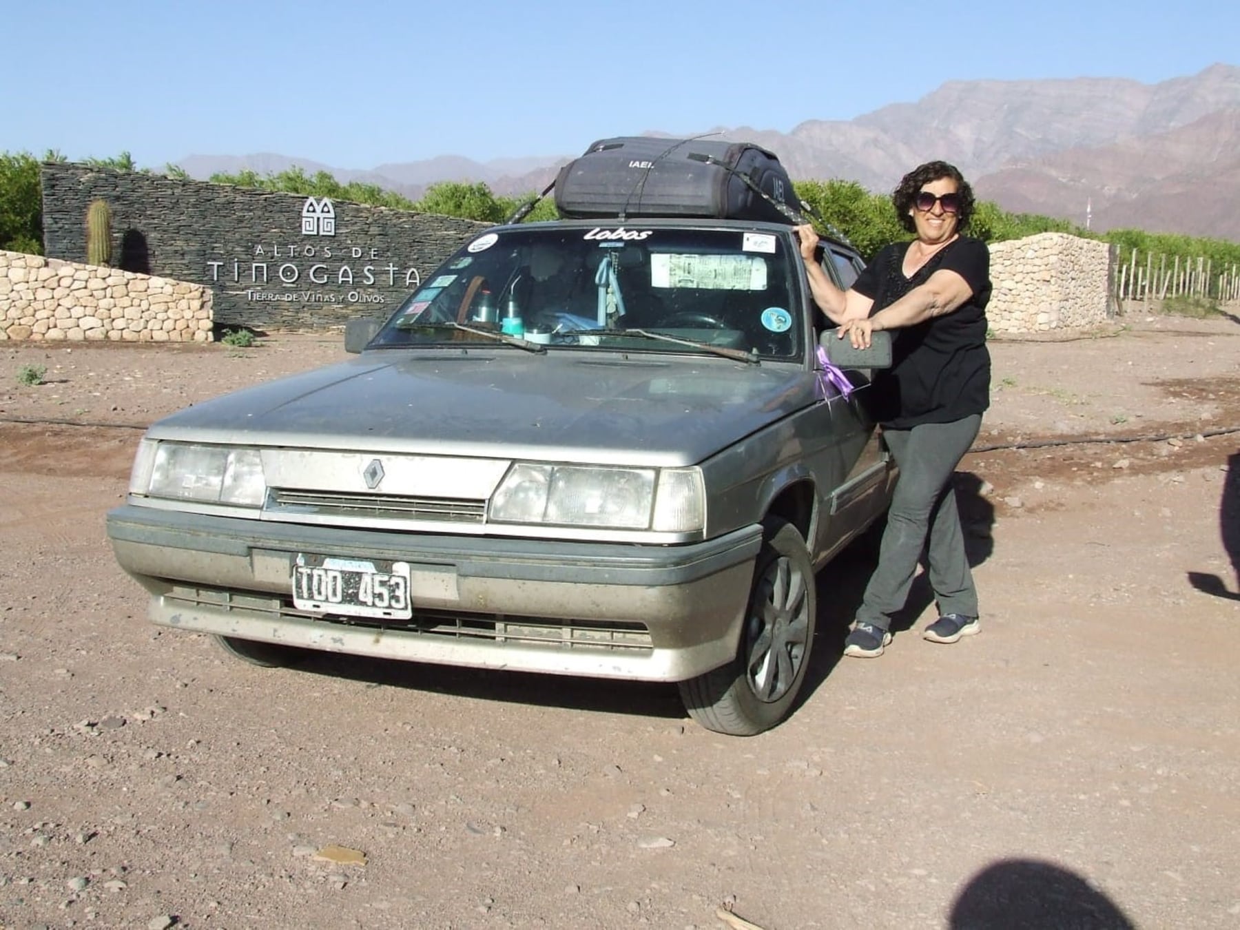 Delia, la viajera de Lobos que armó su casa sobre ruedas con un Renault 11 y va por el norte