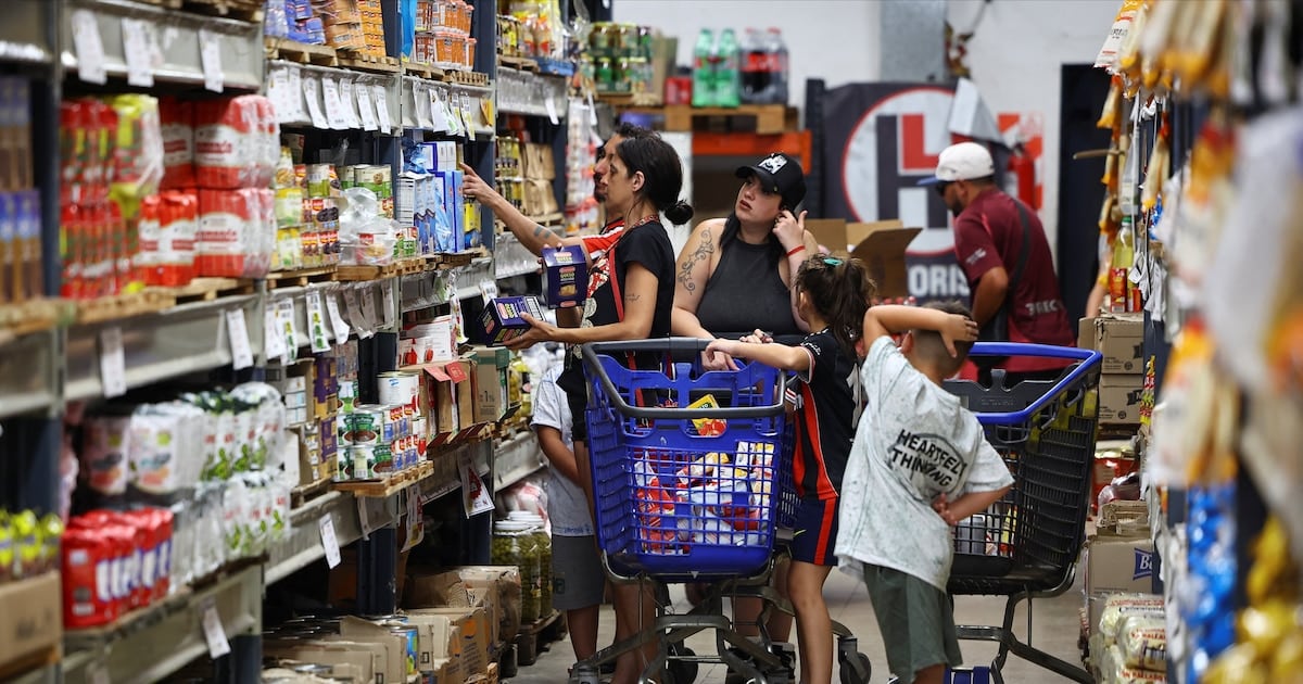La inflación no encuentra el piso: expertos anticipan un recorrido en zigzag hasta bien entrado 2027