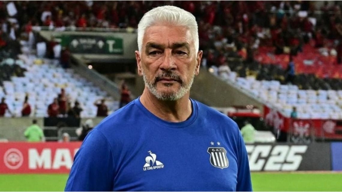 A La Bombonera se le cantó el off side: Talleres quedó mirando el fondo