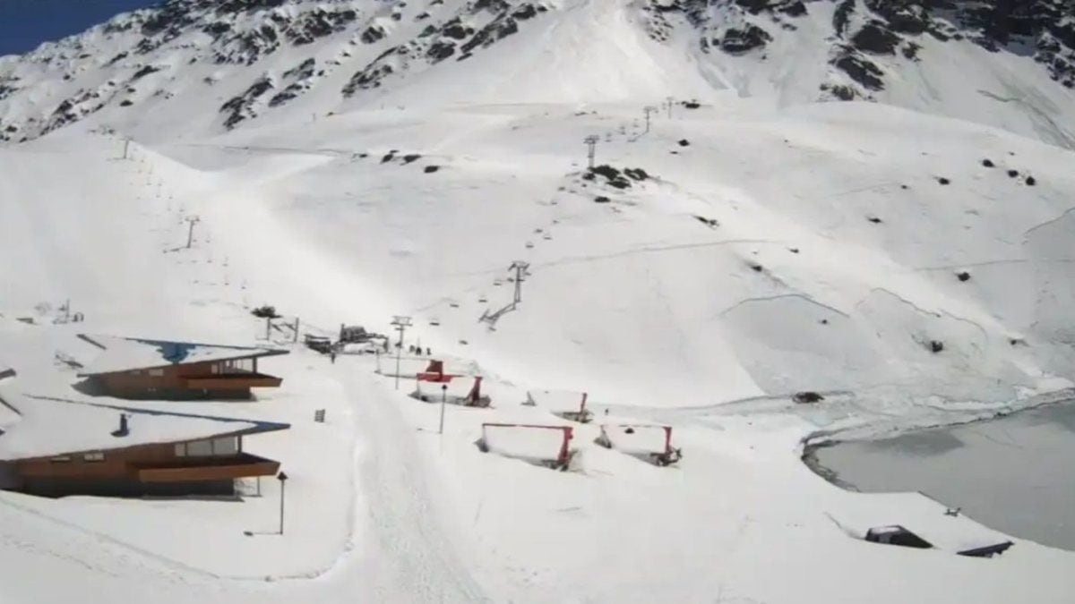 Una avalancha en la cordillera chilena deja tres muertos y cuatro heridos en una zona no habilitada