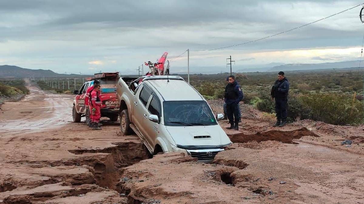 Lluvias intensas deterioran rutas de Neuquén y provocan dos accidents