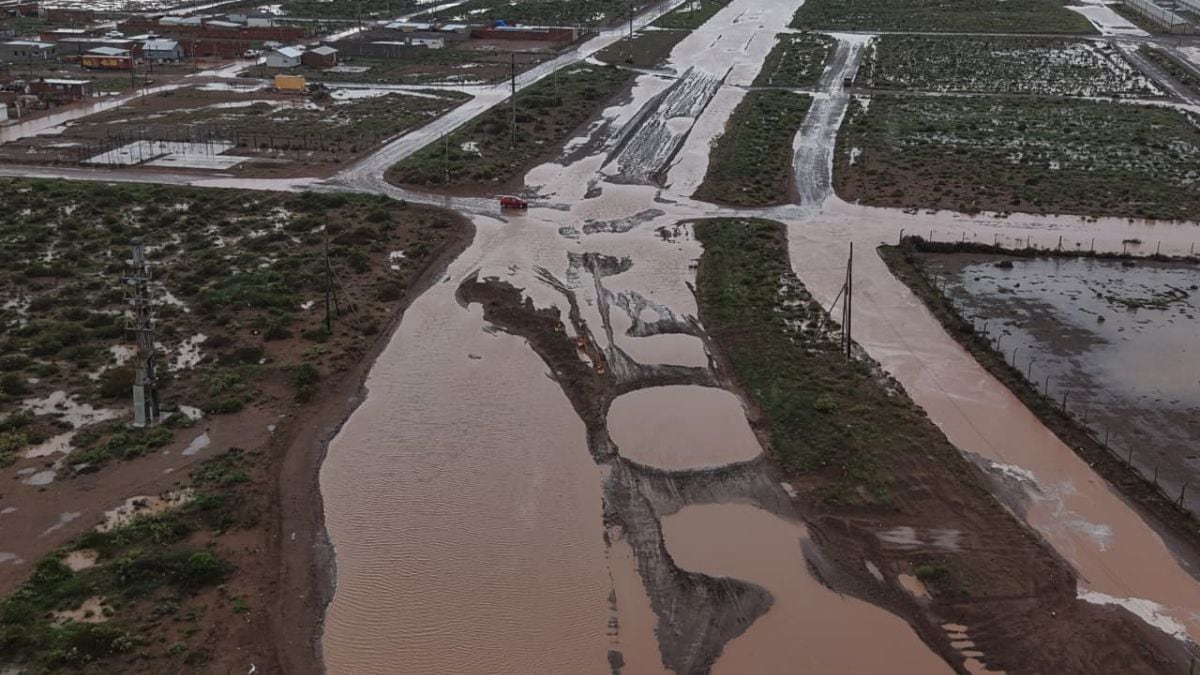 Añelo activó un refugio y retiró a dos familias tras la tormenta